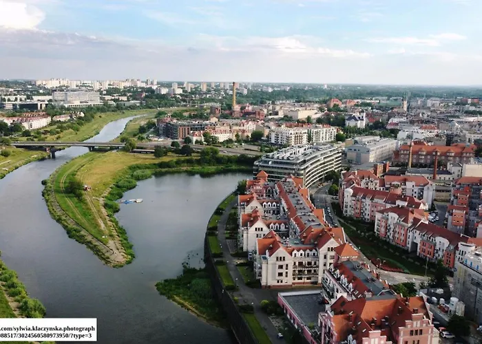 Sieroca Center アパート *